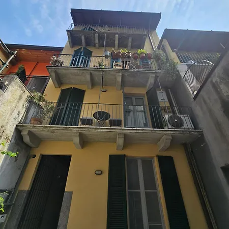 Antica Corte Con Balcone شقة *