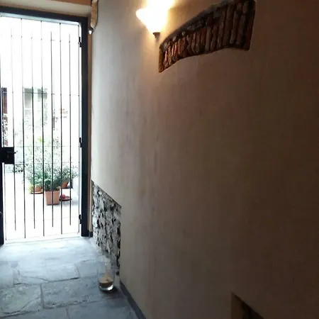 Antica Corte Con Balcone Lejlighed *