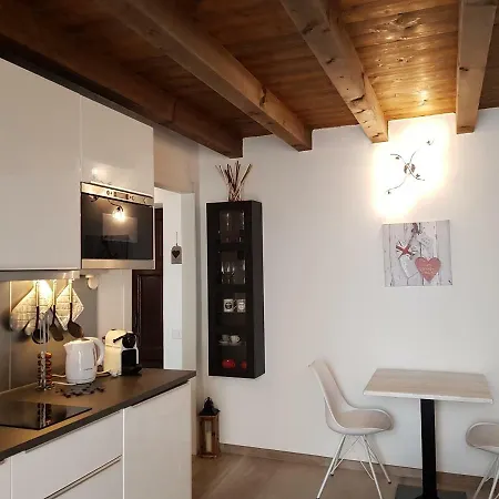 Antica Corte Como Apartment *