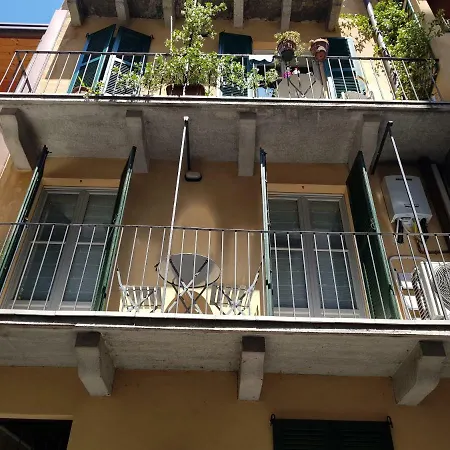 Antica Corte Con Balcone Apartamento