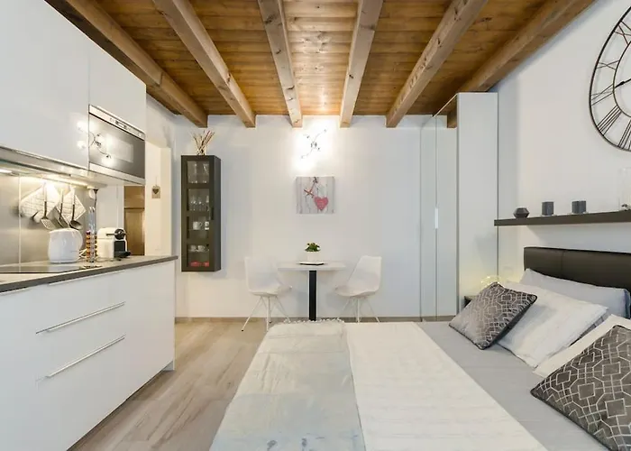 Apartamento Antico Loft Como