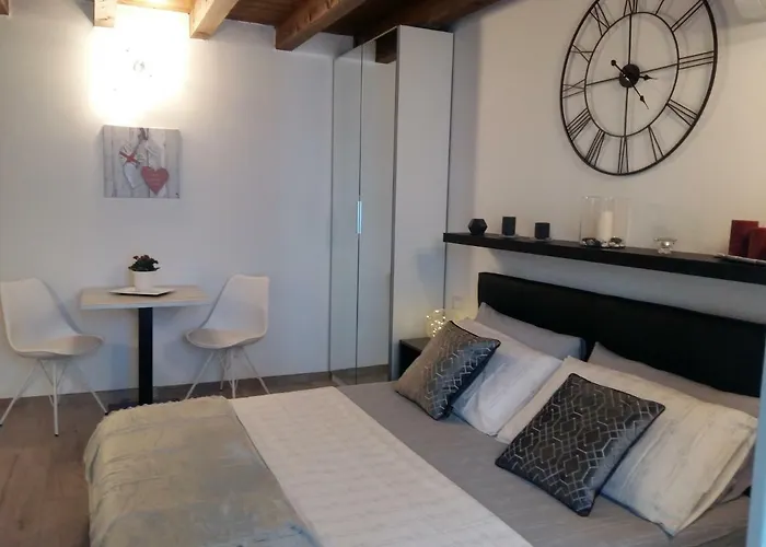 Apartment Antico Loft Como
